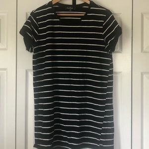 Lulu’s black and white striped t-shirt dress